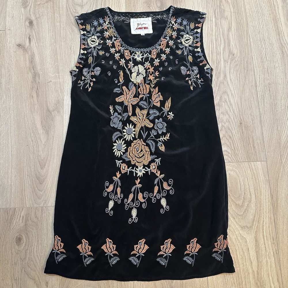Johnny Was BIYA 100% Silk Tunic Dress. Sz Small Heavy Embroidery! EUC Boho